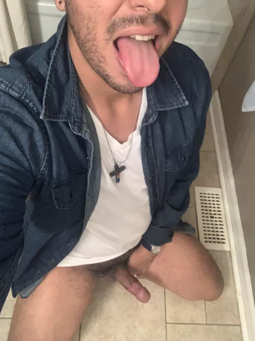 Someone want to give me a load? by enemyofoz