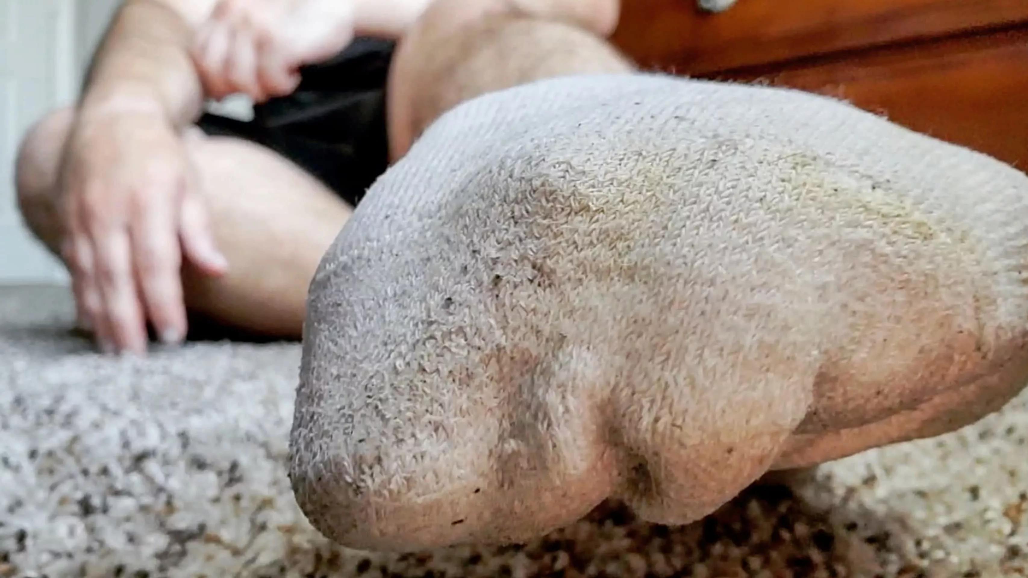 Something about working my hot foot scent into a pair of white socks and seeing them become stained with my sweat just drives me crazy 😏 posted by Sckb4u