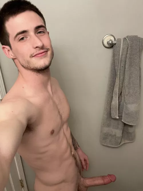 Something for you to back up on😏 by MaxPriceOF