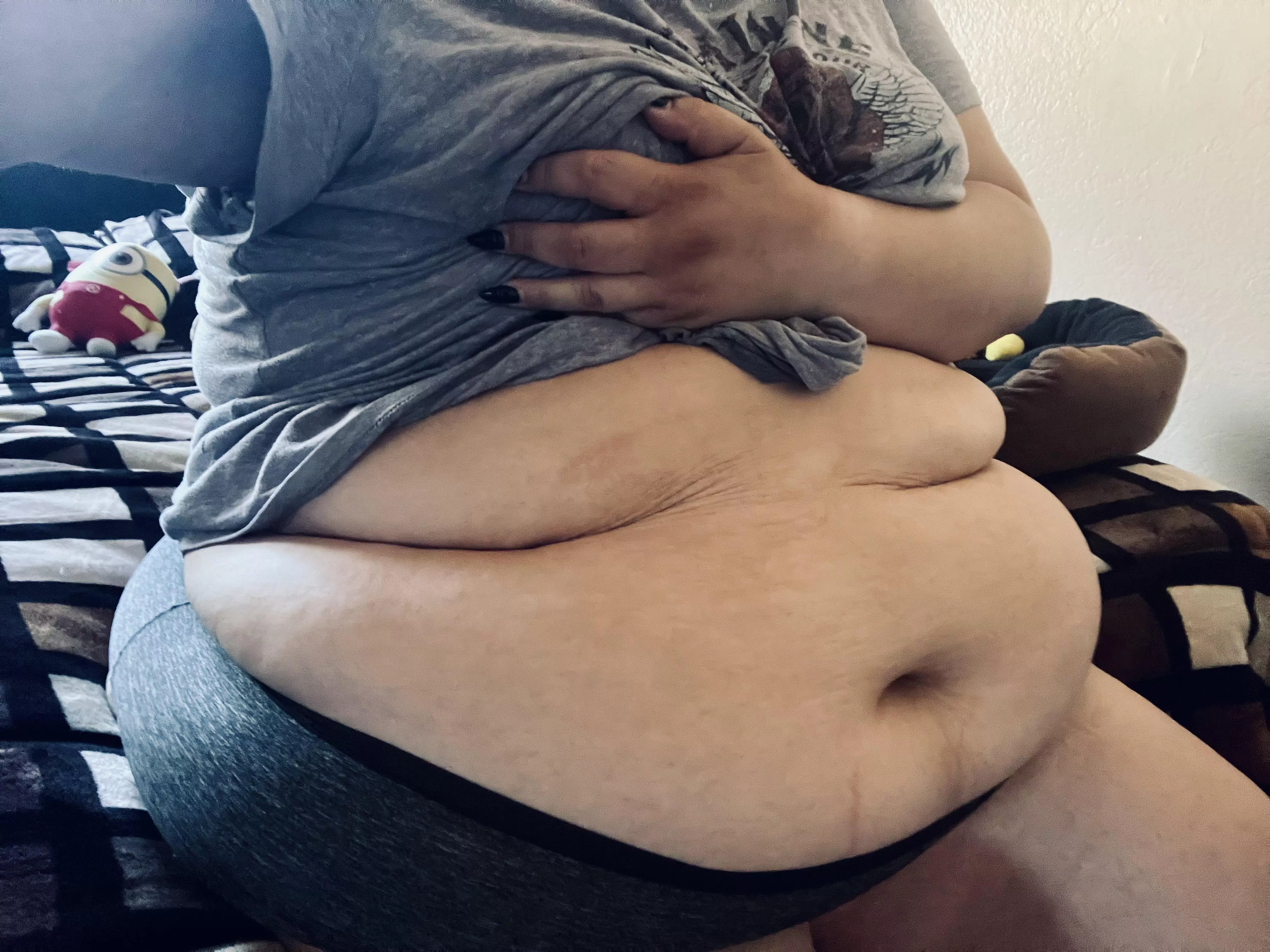 Something for you to think about all day 😘 posted by bbwdiosa