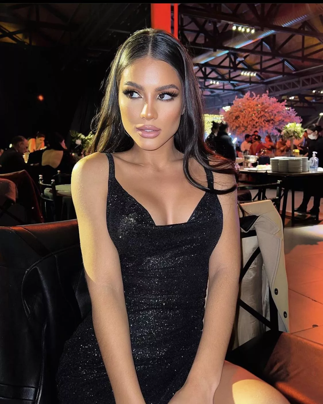 Something interesting caught her attention posted by FreshCoffee15