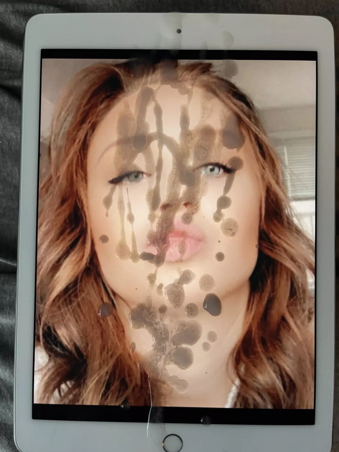 something satisfying about seeing a irl known slut take a insane facial posted by bigdtribsformygfpls