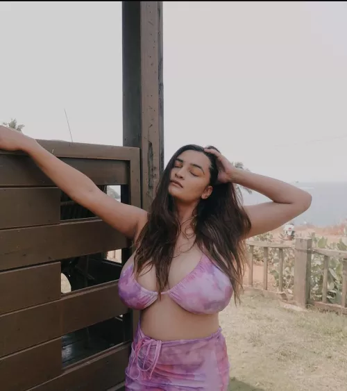 sonalis airbags by ShrutiReddy1