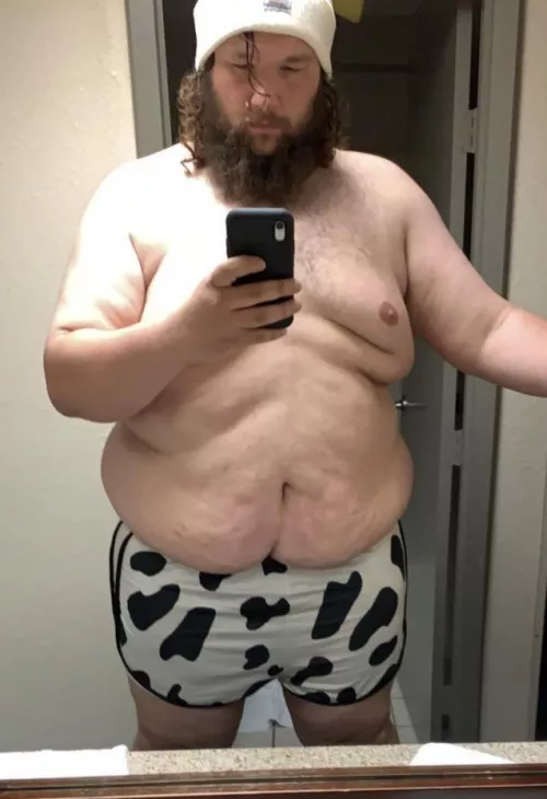 Sooo… what do we think of these shorts gang? I quite like them☺️ You can let me know in my DMs if you’d like lol by mr-3000