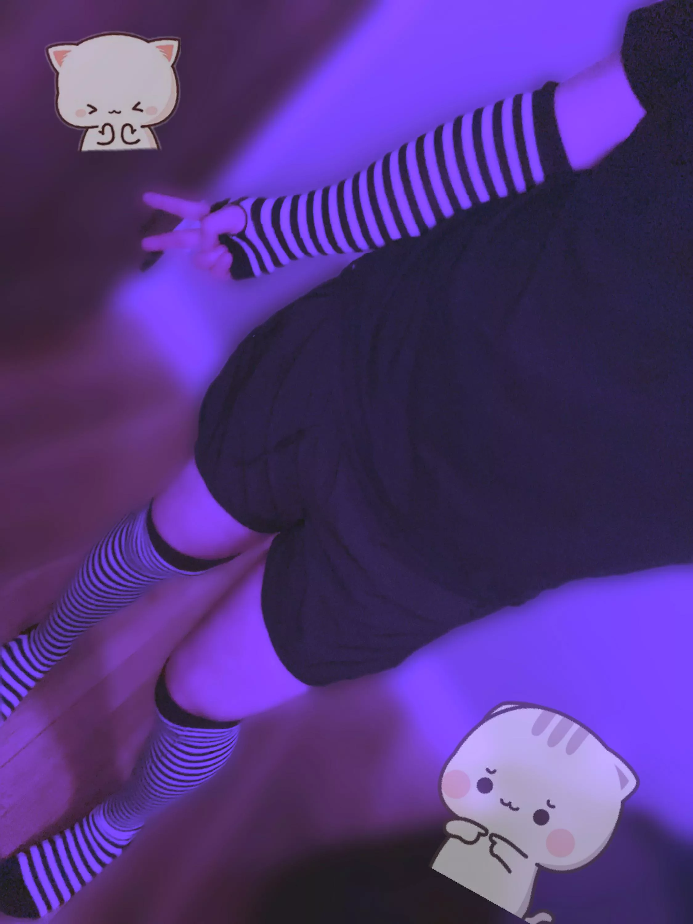 Soooooo umm hello UvU I'm new here <3 posted by Femme_plague_doctor