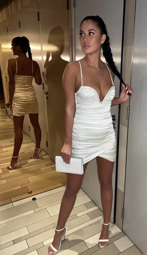 Sophie by round_plastic