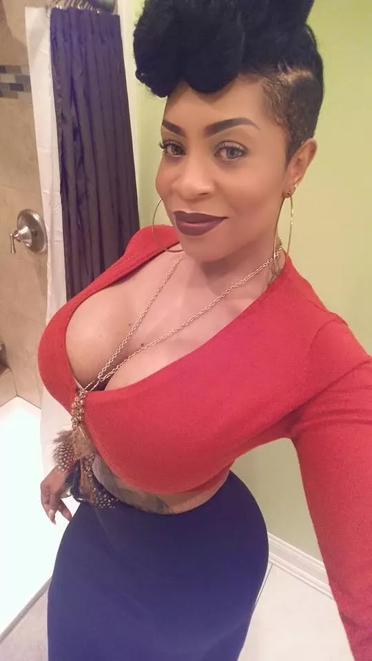 Sophisticated Baddie posted by TexasCZ