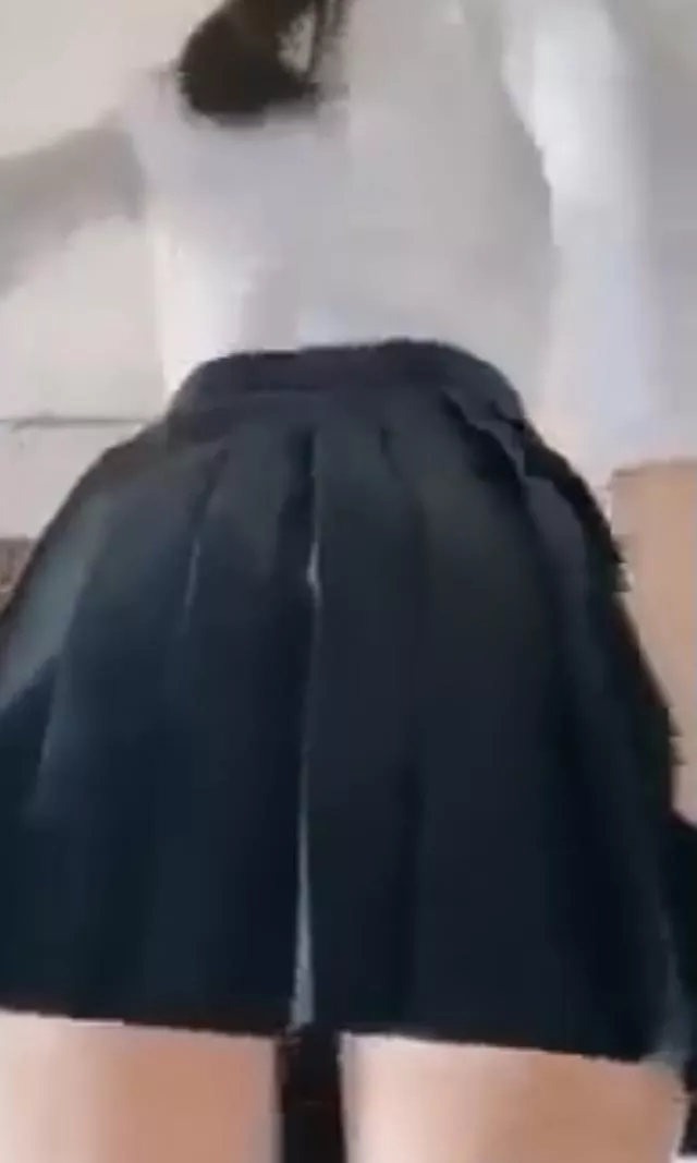 Source posted by WhyTfAmILooking