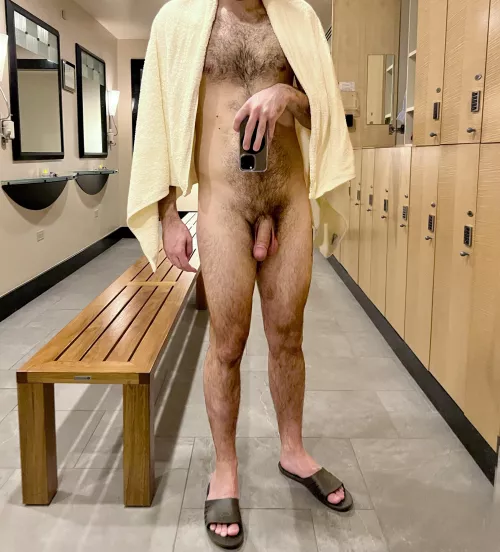 Spa locker room by longjohn410