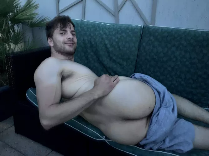 Spank me? by Connor_Tizor