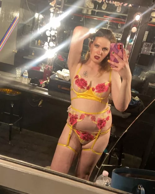 Spank me harder by KapriSun69