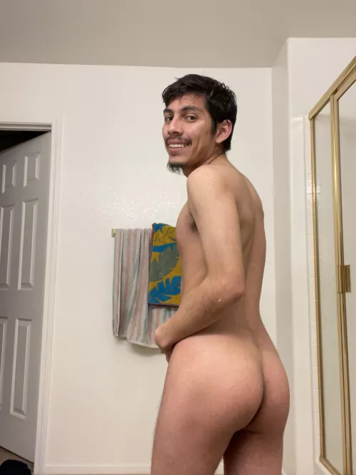 Spank me like the donkey bongos by Grislyguerrero