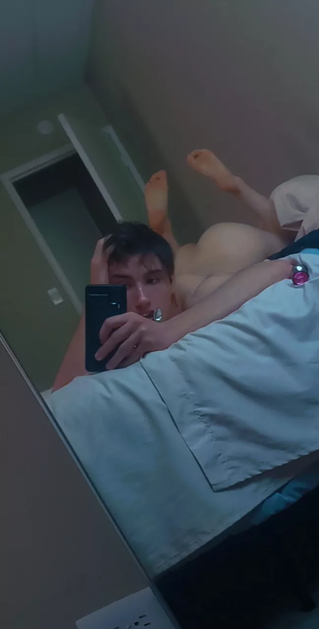 spank me🍑 posted by dildoLord963