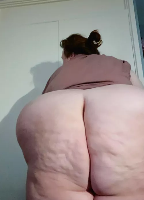 Spank me senseless 🍑👋🏻 by ruby_dearest