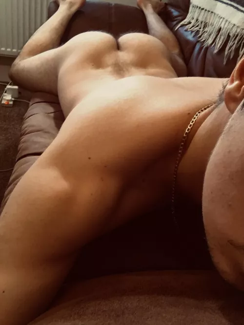 Spankable or nah? 🍑 by Bouree66