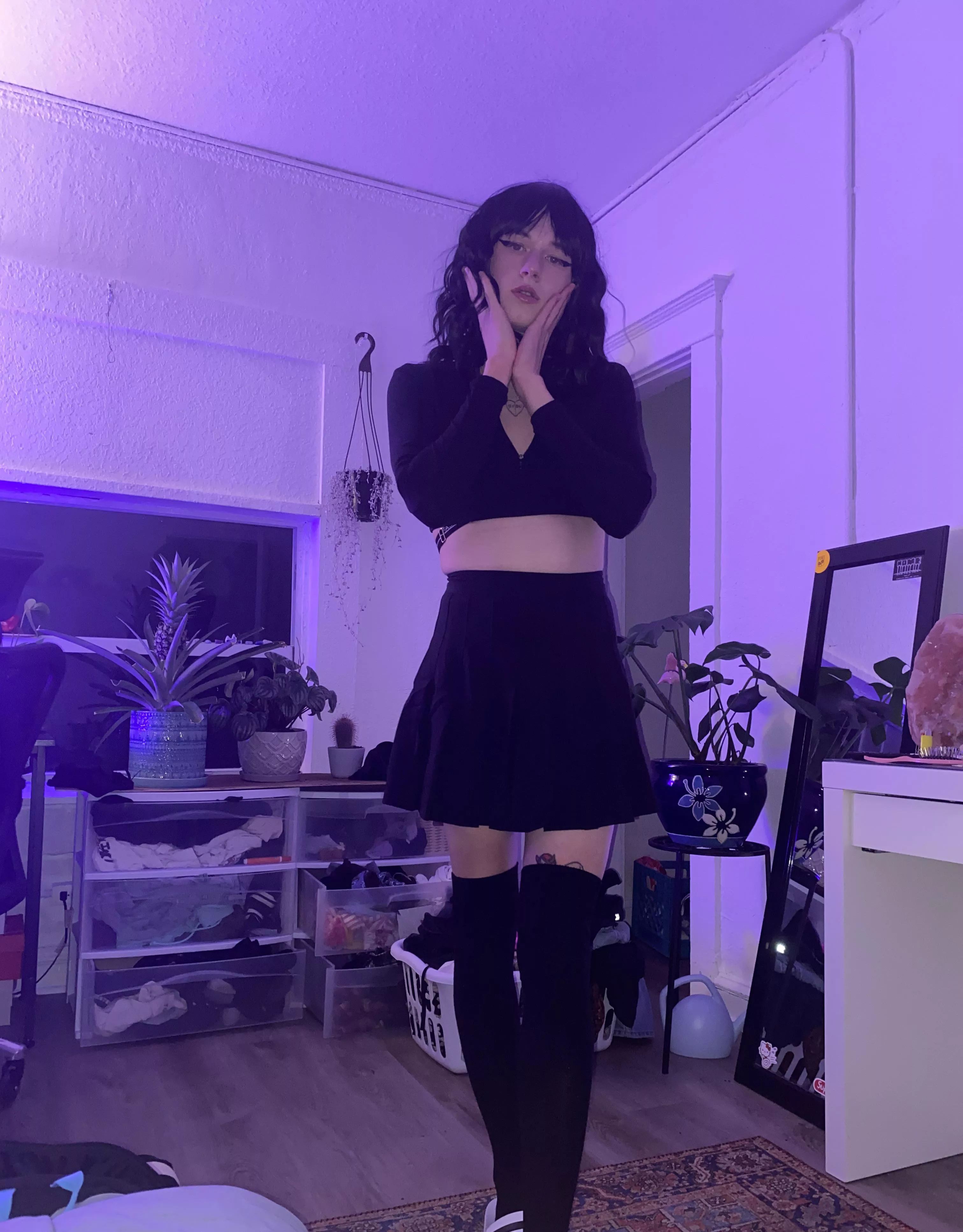 Spider queen 🕷🖤 posted by amberbunny4