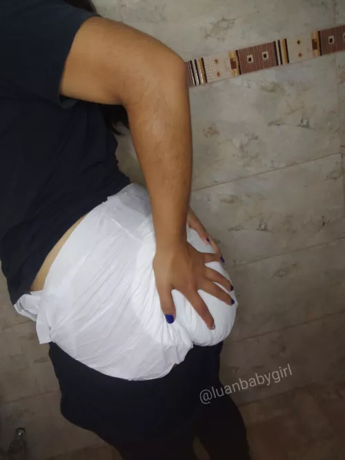 Splashh by luanbabygirl