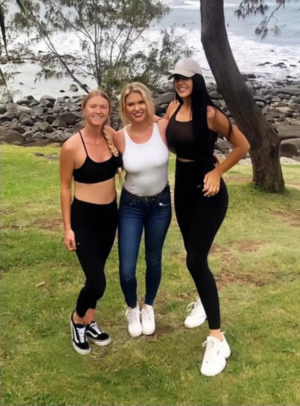 Sporty girls posted by ozzilad