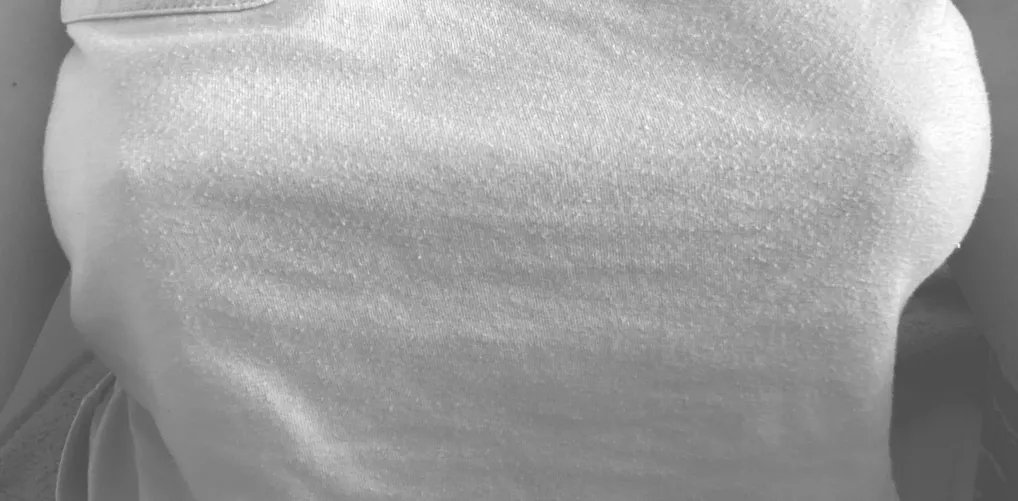 spot the nips ;) by lisadunder