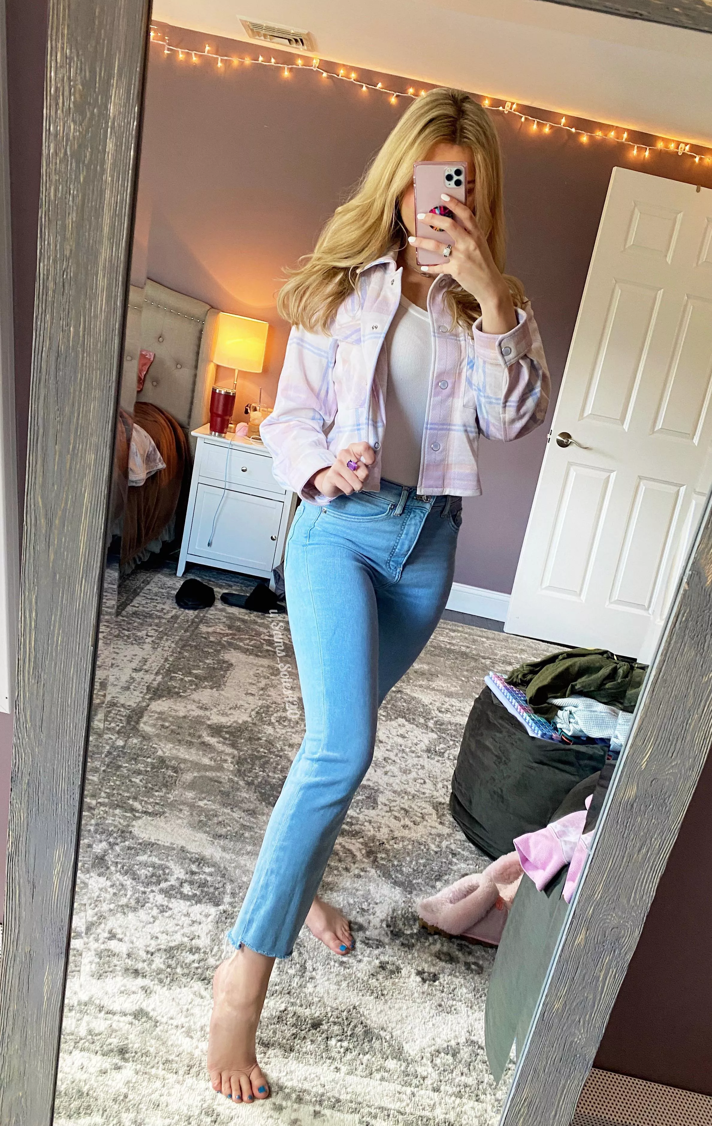 Spring time jeans💗💐 posted by Sams_Soles420