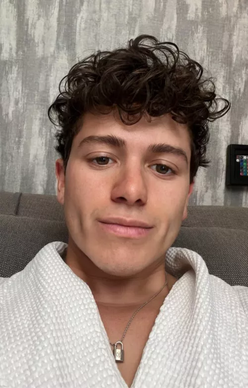 Squeaky clean 🧼 by nathanieljosephcroft