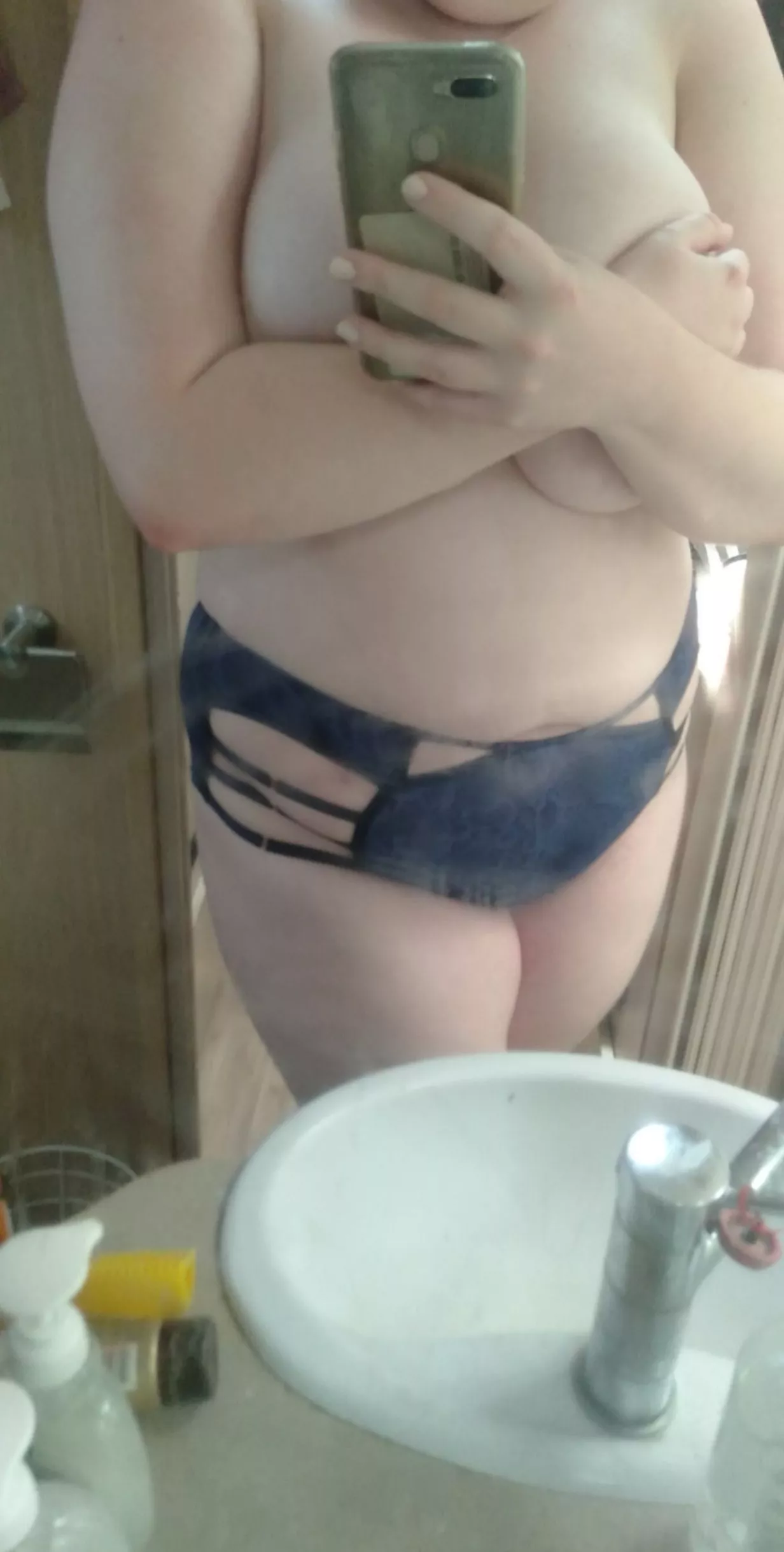 Squishy ❤️ posted by thefattyjiggler