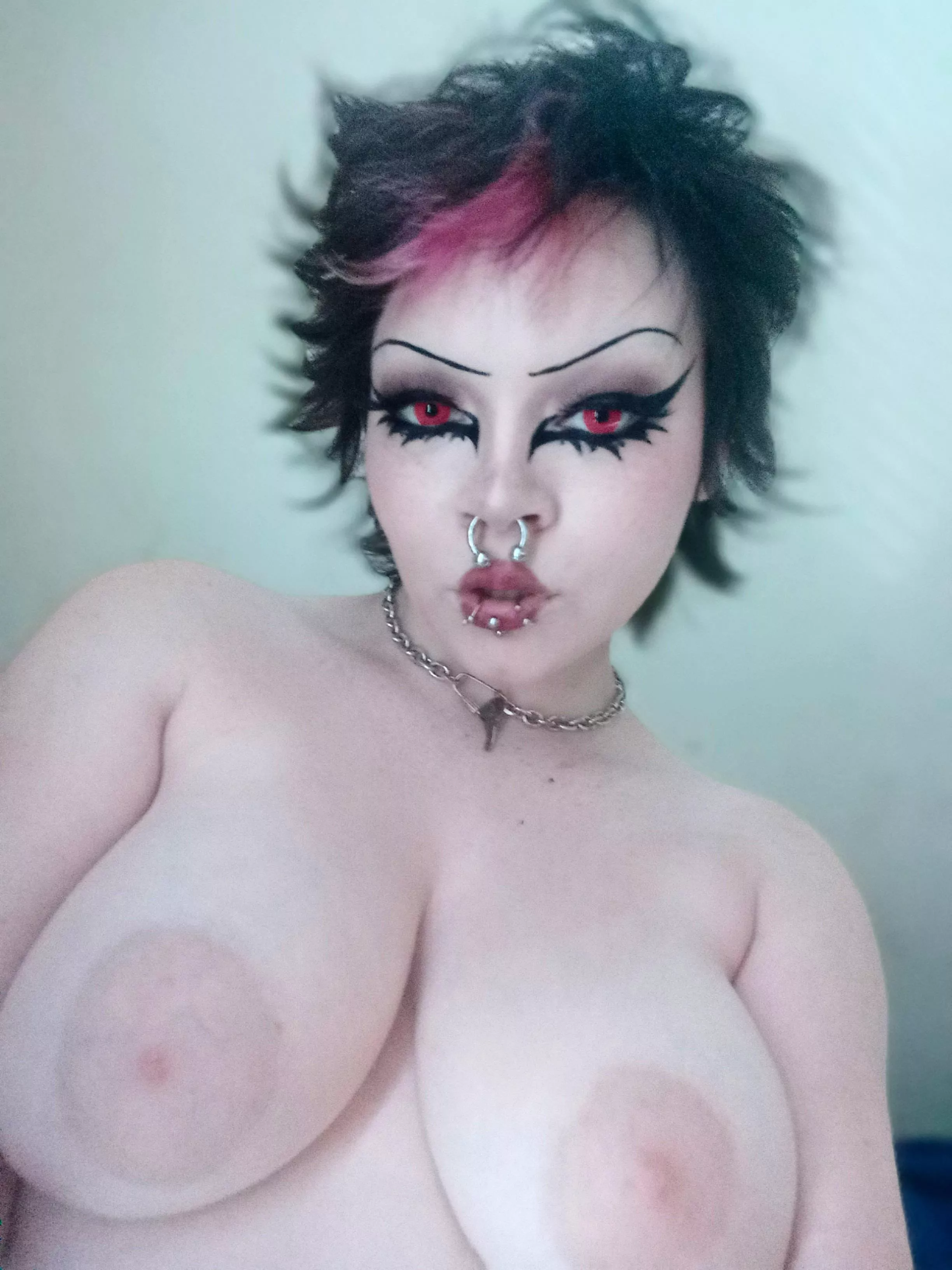 Squishy squishy 💕 posted by dadfuck3r