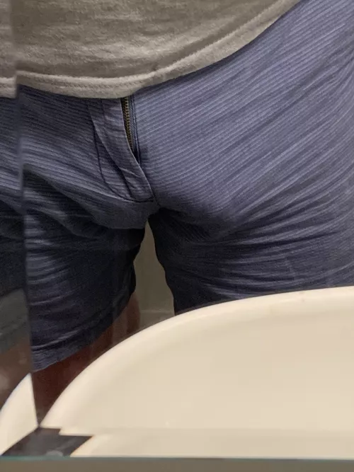 Standing by niceynightnice