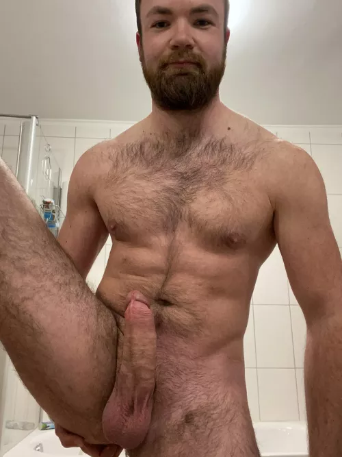 Standing up by wannabe_bodybuilder