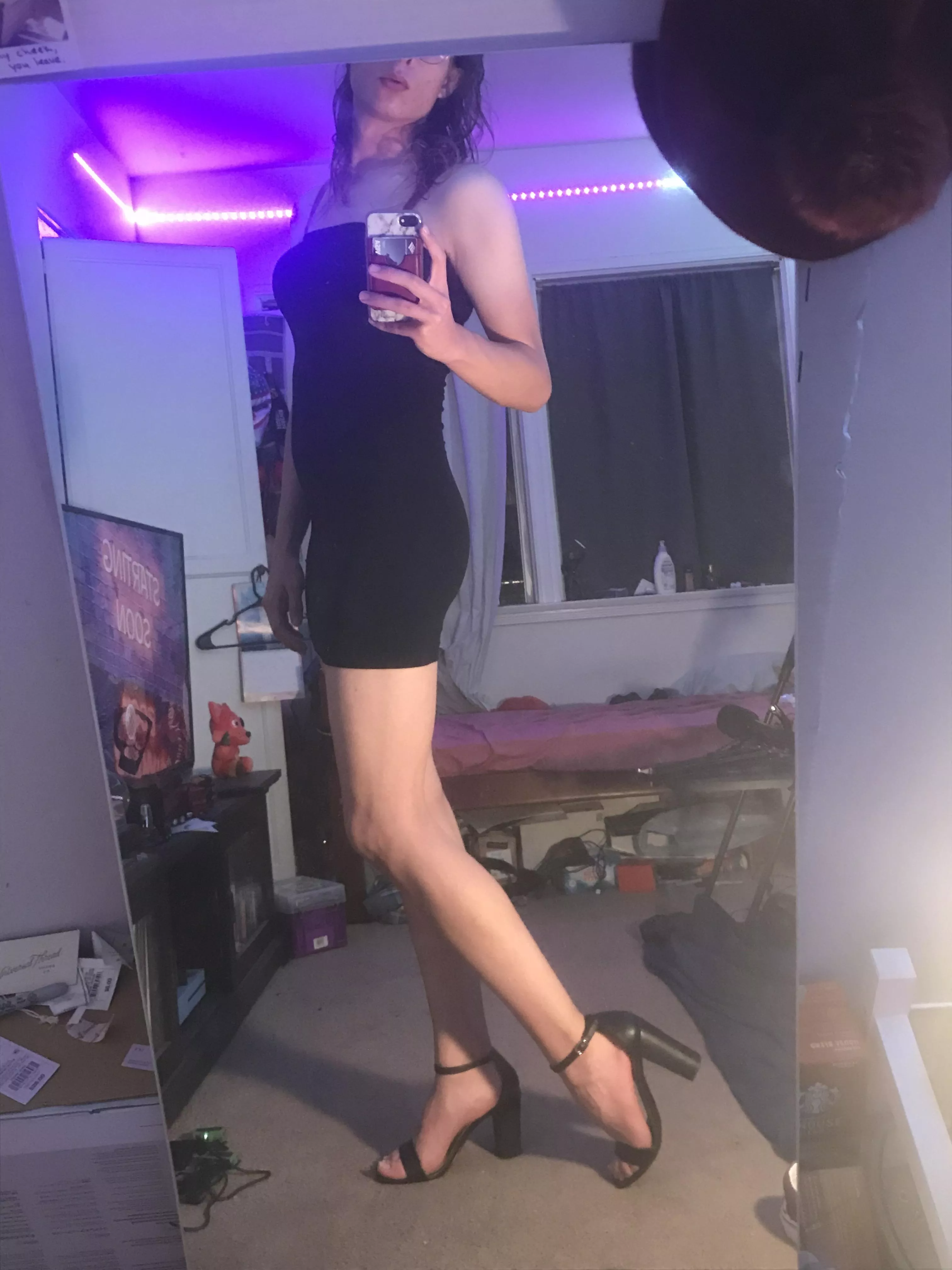 Staring is fine, encouraged even 👀 posted by BetterThanStarlight