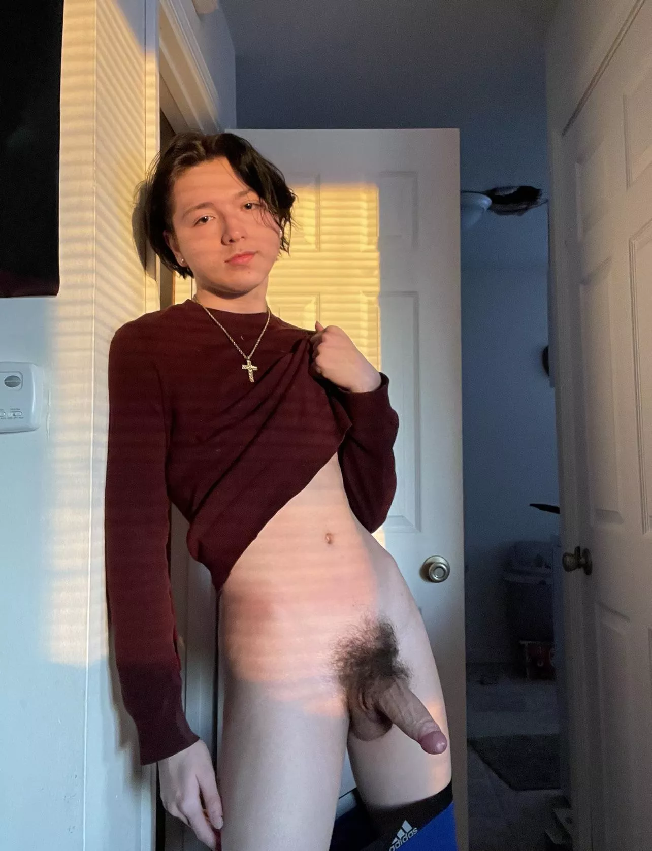 stayin’ in the shade 😏 posted by No-Professional-1427