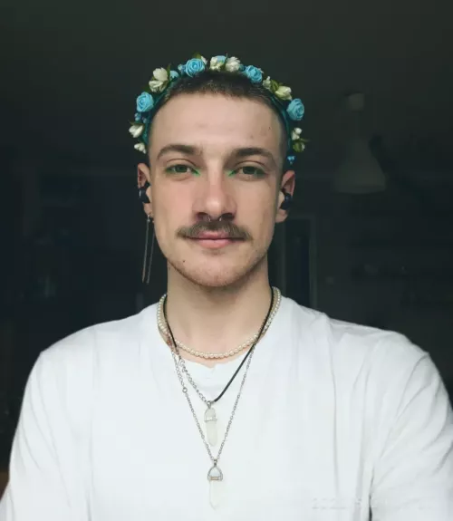 Stepping out from comfort zone. Always wanted to be just me and here I am right now by LiukGrewers