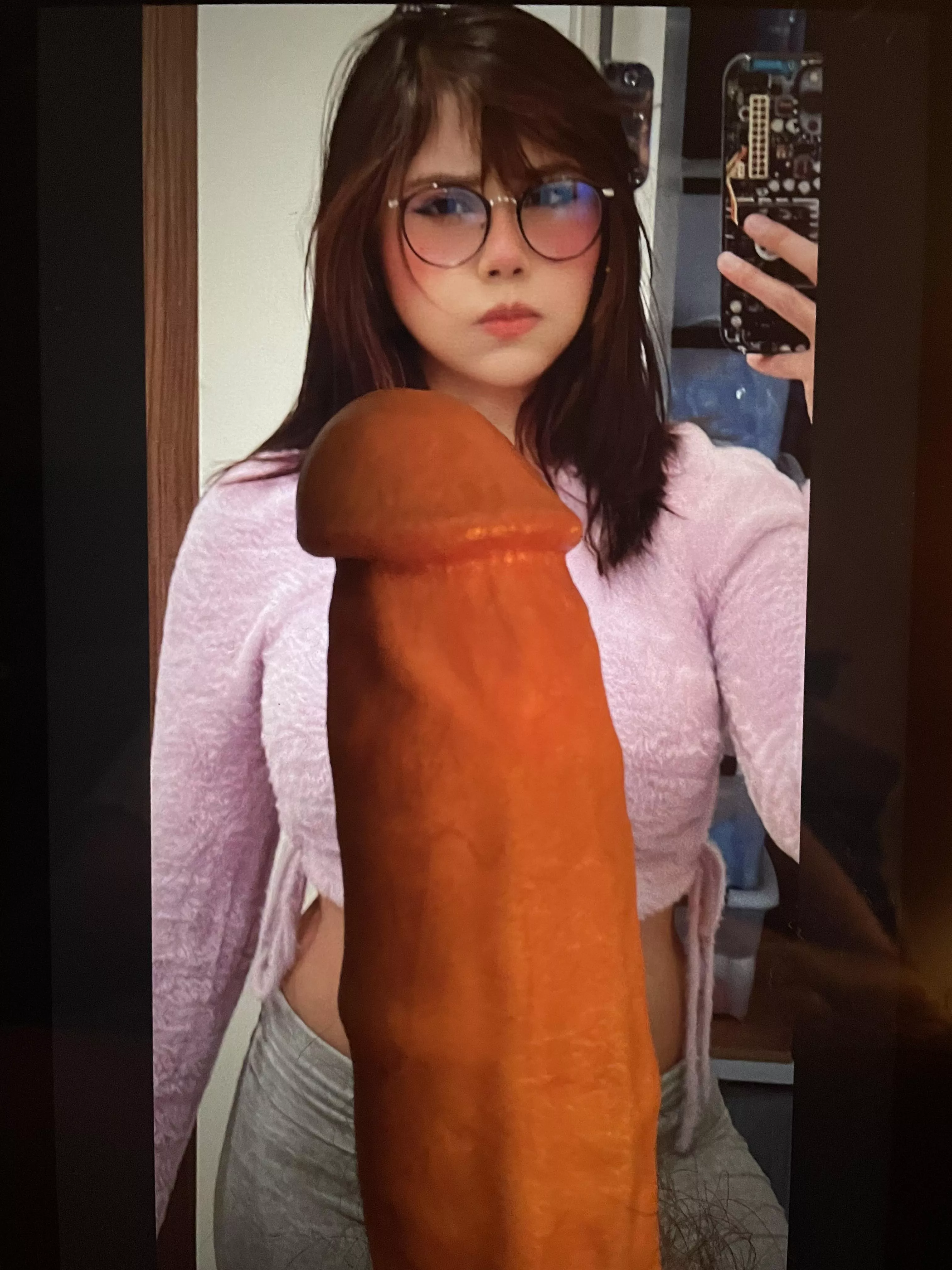 Still cocking your sluts on kik only, check my profile for my regular stuff. K- New_Syd posted by Another_SSS_Acc