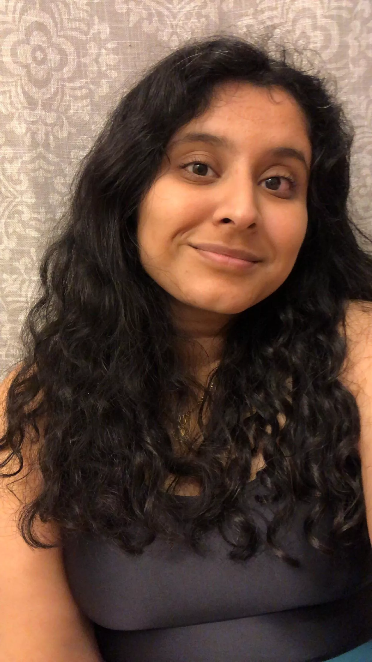 Still [f]eeling cute after a 12 hour shift. Will probably delete this in 12 minutes. (26) posted by MildlyOblivious