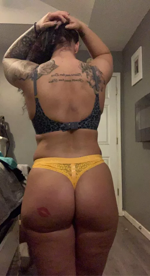 Still looking to be shared with hubby. (32f) by Tittstattstoes