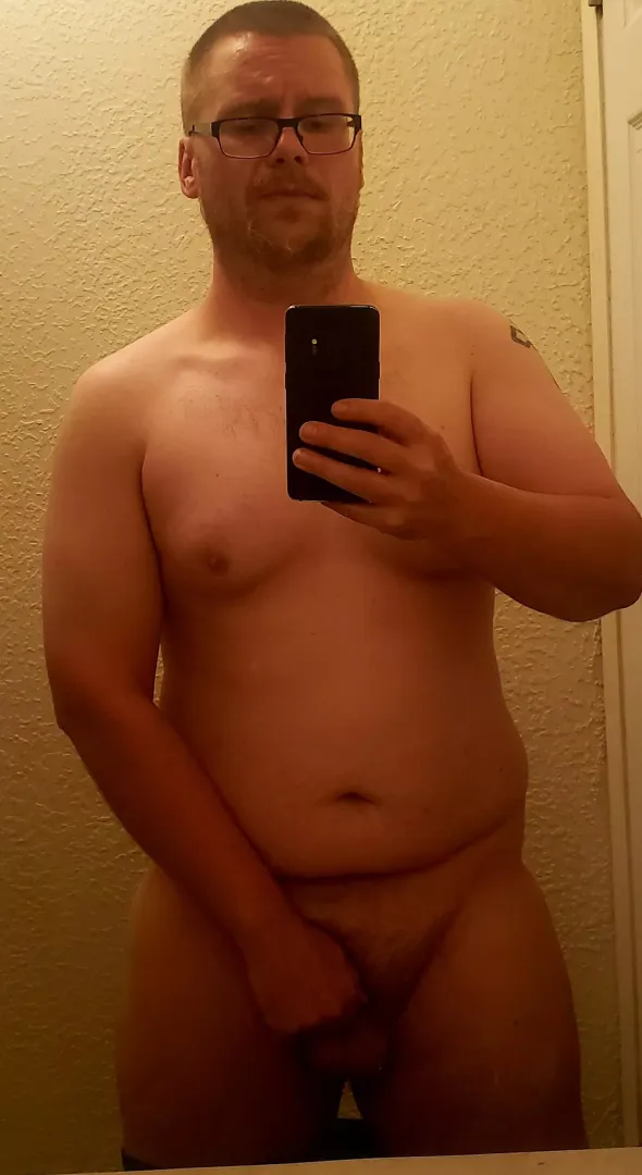 Stormy Saturday night and this dad needs a thunder buddy posted by thiccnessislife84