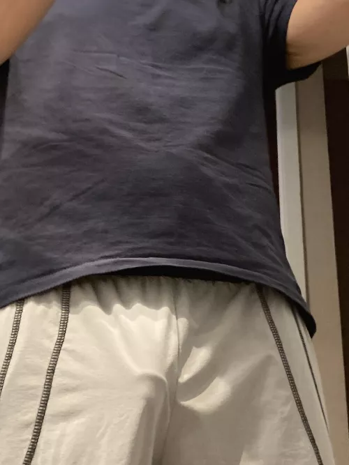 Straight bro stopped over today, pretty sure he knows Im cut now… by garrova_ldn