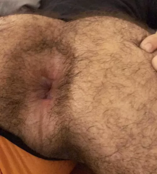 Straight curious ass here hmu if you wanna fuck, 18-24 only by Gooseman3699