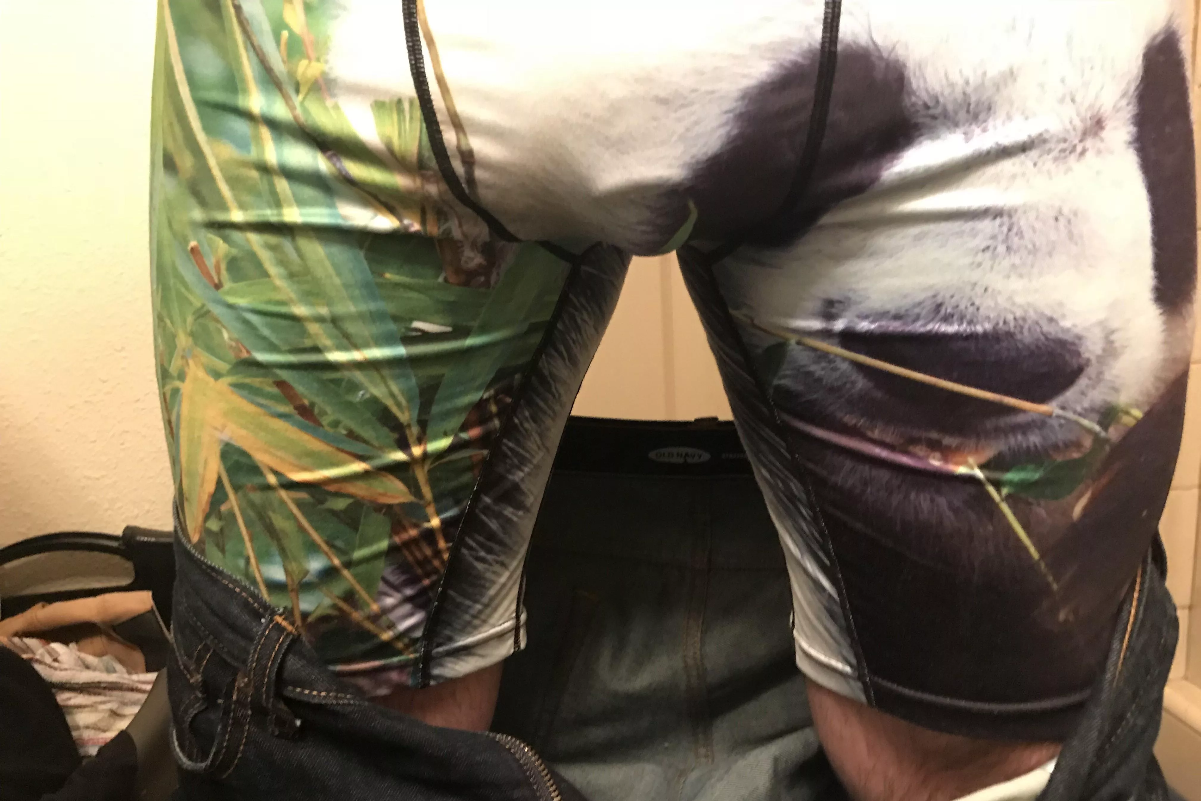 Straight dad bulge posted by gingerstho