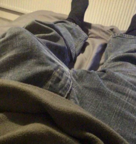 Straight massage therapist based in the UK. posted by BigMagicHands