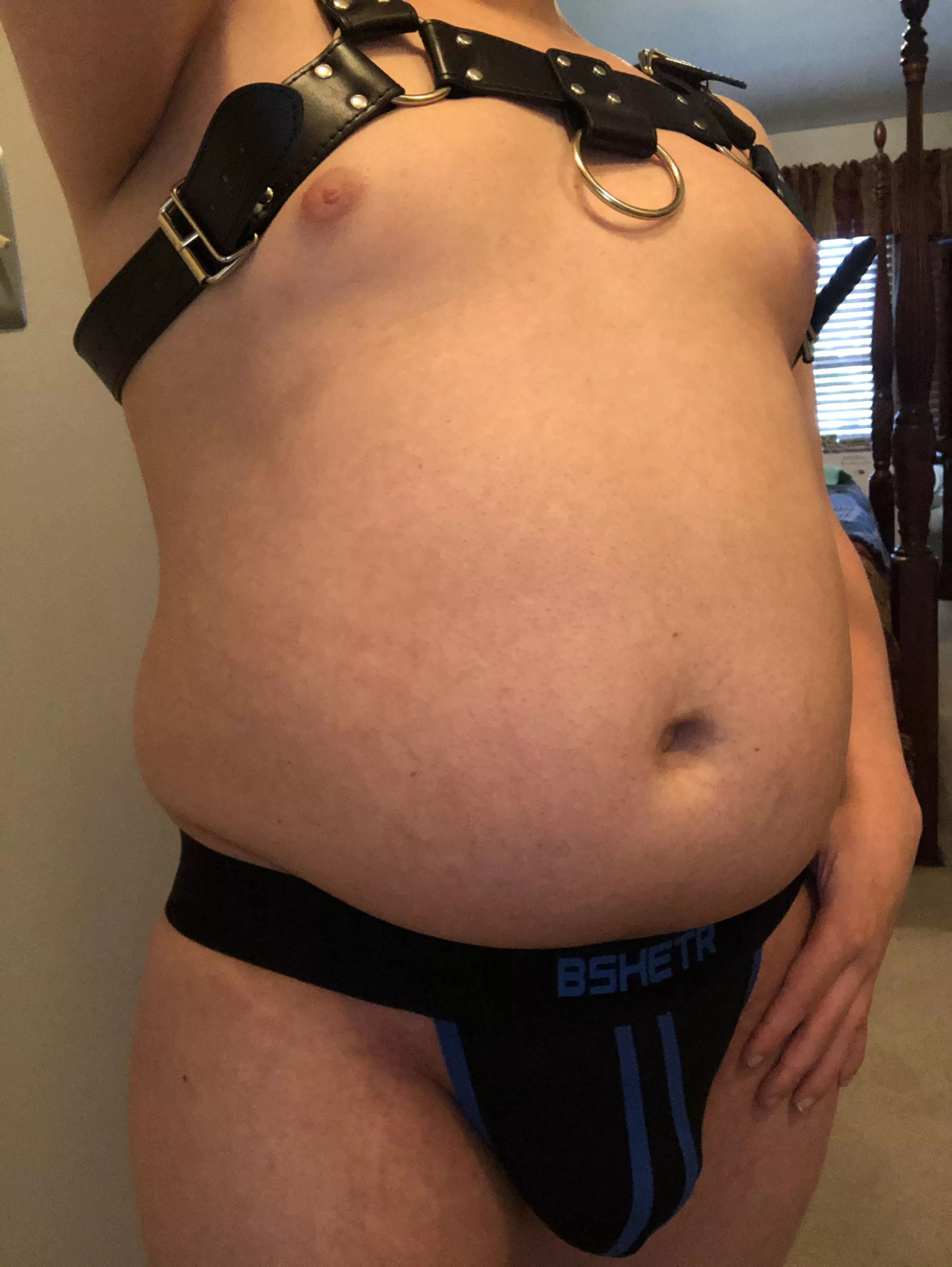 Strapped 😘 posted by Necrophagio