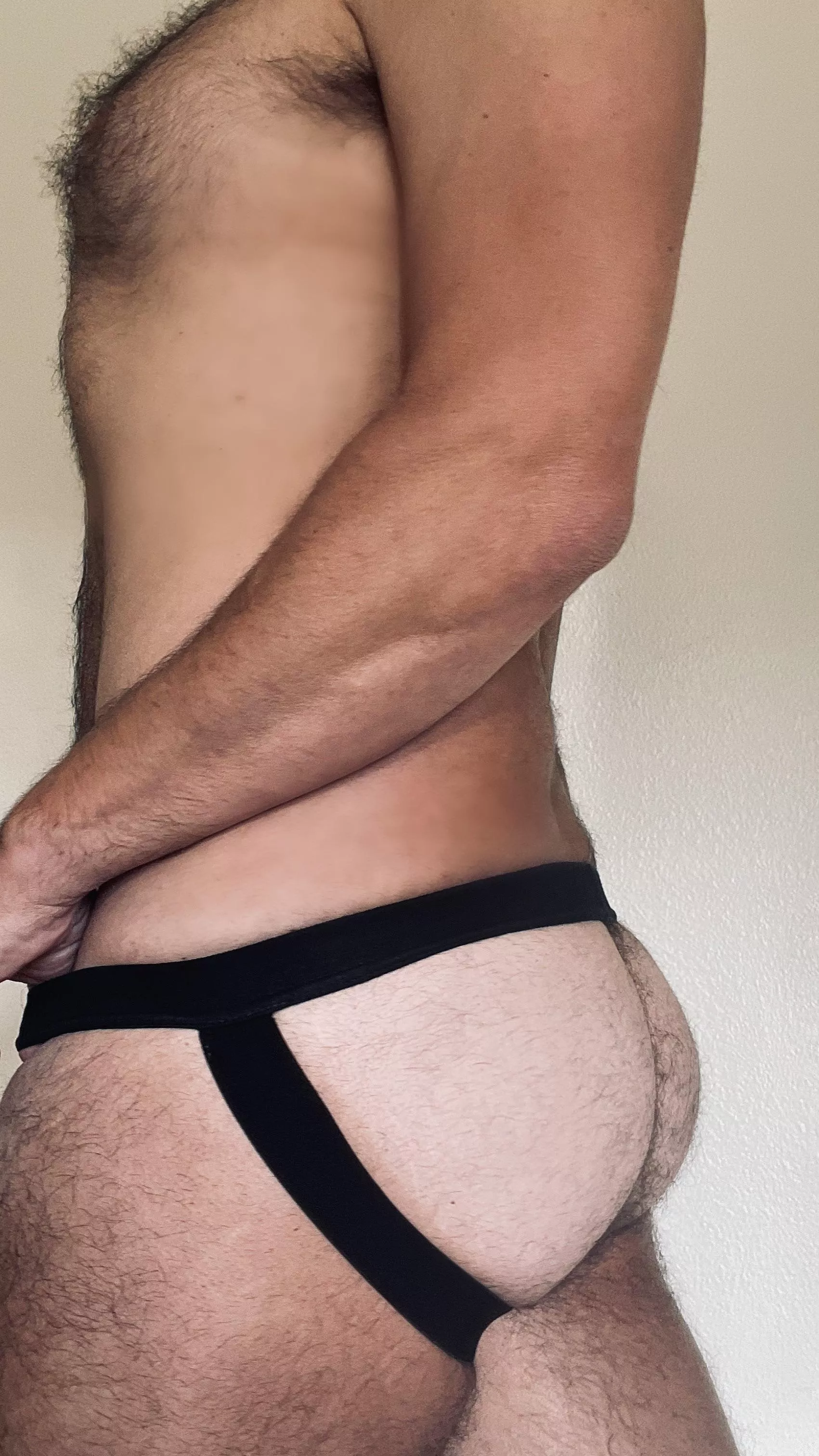 Strapped my thicc dad ass posted by cumpig165