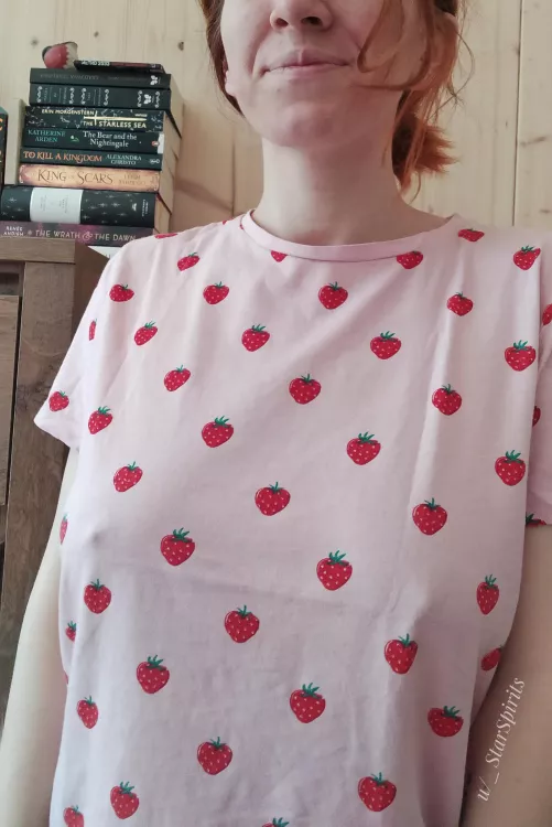 strawberries by _StarSpirits