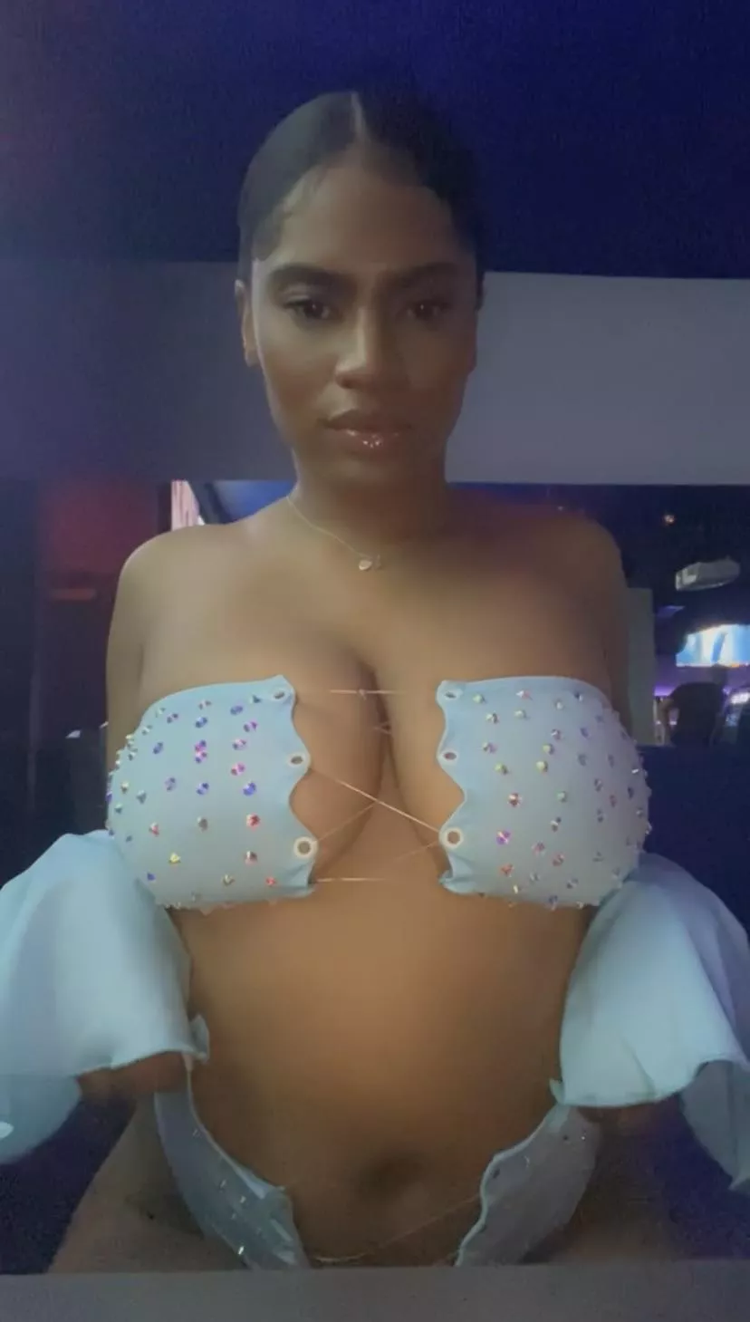 Strip show anyone? posted by DesignerEnthusiasm4