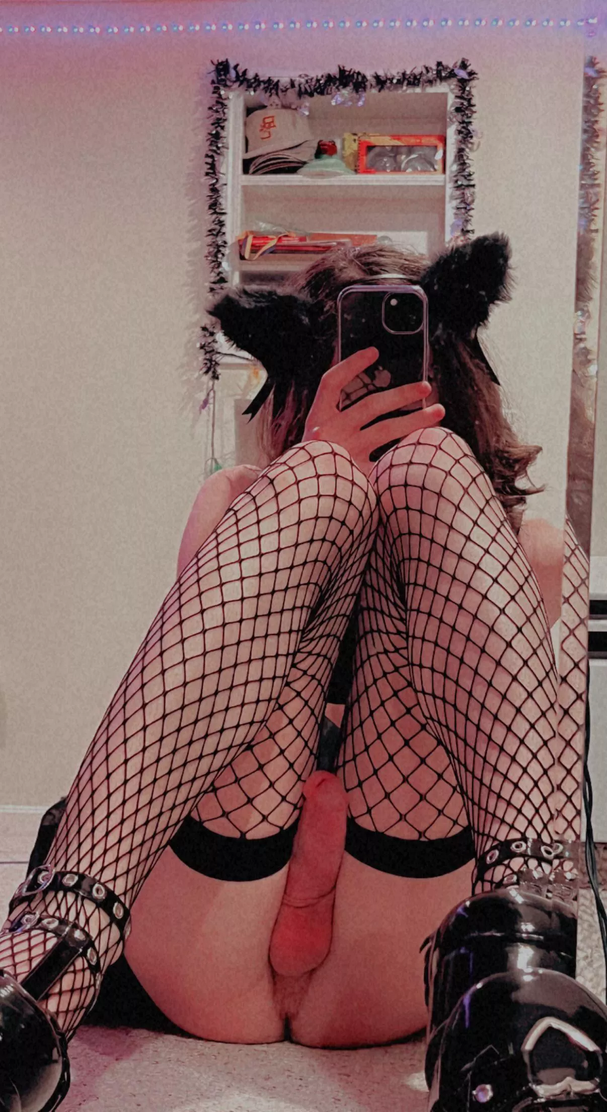 Strongest trans wolfgirl posted by manic_mechanic_