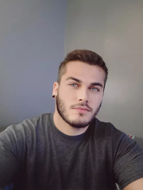 Stuck in my head again. 👍🚬 have a good one guys. by VonSwinsT