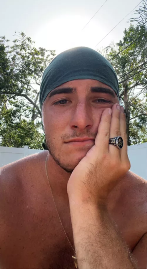 Stuck in the doldrums with no company by Good_Independence734