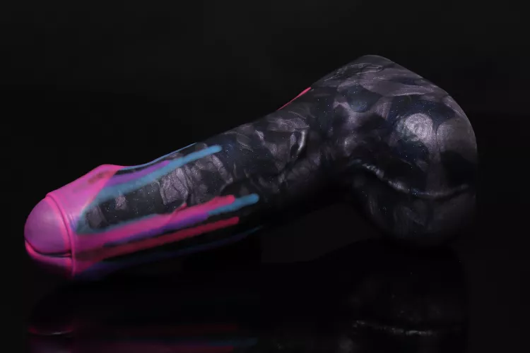 Stunning drippy uncut Archer in today's drop! 😍 by lostpoetry