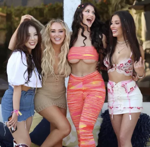 Stunning group [4] by swordmastax10