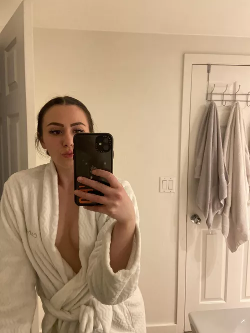 Subscribe for more, private content ✨♥️ by chiiapett